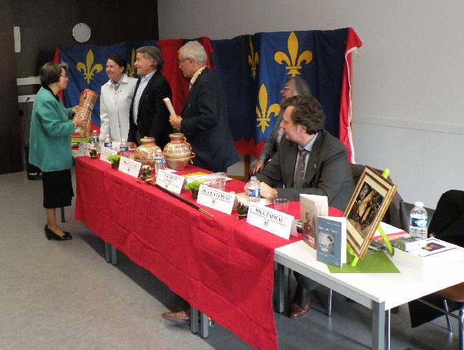 Remise du prix annuel de l'Acadmie du Berry 2009,  M. Jacques Viard.