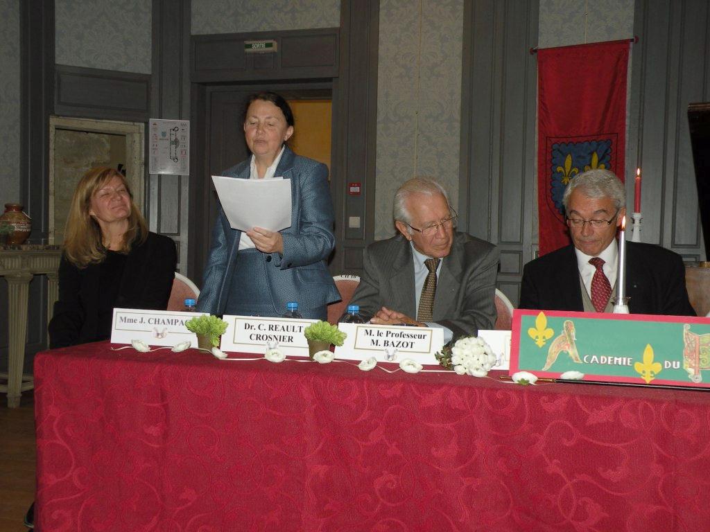 Jeanne Champagne, laurate 2008, Catherine Rault-Crosnier,prsidente du prix Saint-Jean Bourdin, le Professeur Maurice Bazot, chancelier et Alain Bilot, prsident de l'Acadmie du Berry.