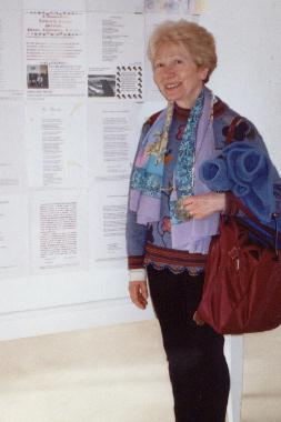 Anne MAILLET au Mur de posie de Tours 2001.