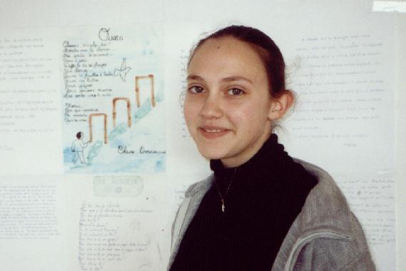 Claire CROSNIER au "Mur de posie de Tours" 2002.