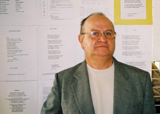 Jacques BESNARDEAU au "Mur de posie de Tours" 2002.