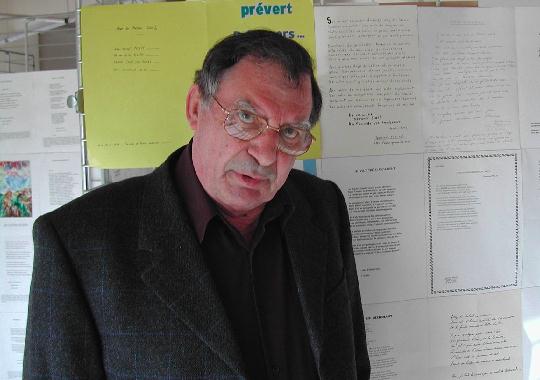 Jacques POITEVIN au Mur de posie de Tours 2003.