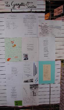 Panneau des membres de l'Association La Gazette aux potes, expos au Mur de posie de Tours 2006.