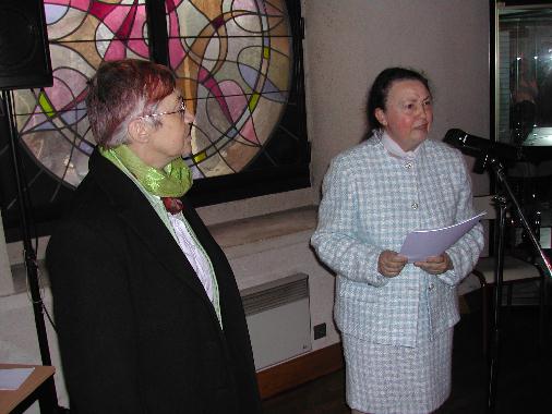Inauguration du "Mur de posie de Tours" 2006 - Prsentation de l'exposition par Catherine RAULT-CROSNIER, organisatrice.