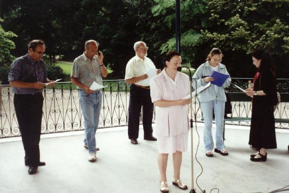 Pendant la lecture de la rencontre sur Maurice MAETERLINCK, le 3 aot 2001