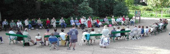 6mes Rencontres littraires au jardin des Prbendes  Tours, le 20 aot 2004 sur Robert Vivier.