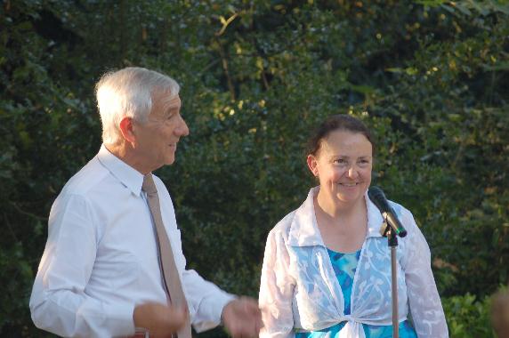 Jean-Jos Boutaric et Catherine Rault-Crosnier lors de la rencontre littraire dans le jardin des Prbendes du 29 aot 2008,  Tours.