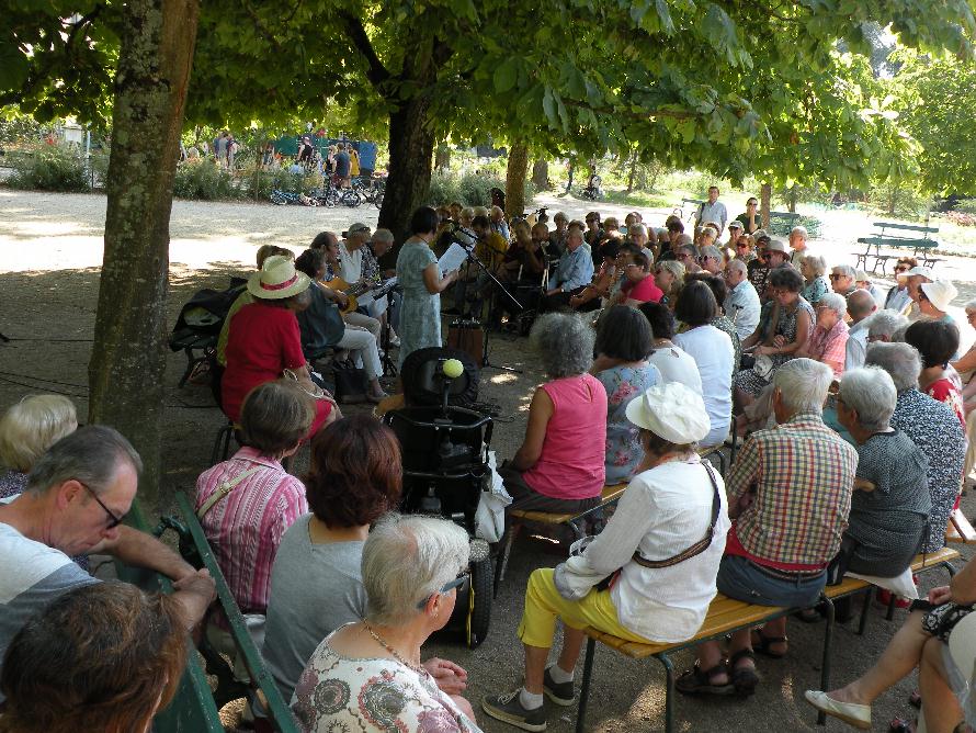 Une partie du public lors de la Rencontre littraire consacre  Balzac, le 23 aot 2019.